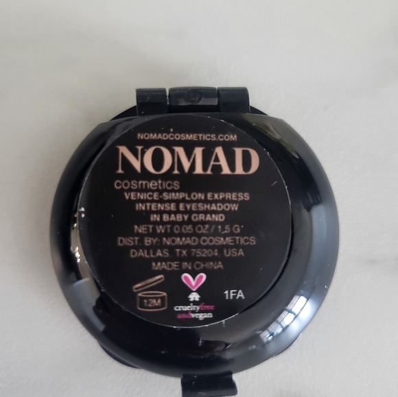 😍 Nomad Cosmetics Venice-Simplon Express Intense Eyeshadow in Baby Grand New - Picture 6 of 7